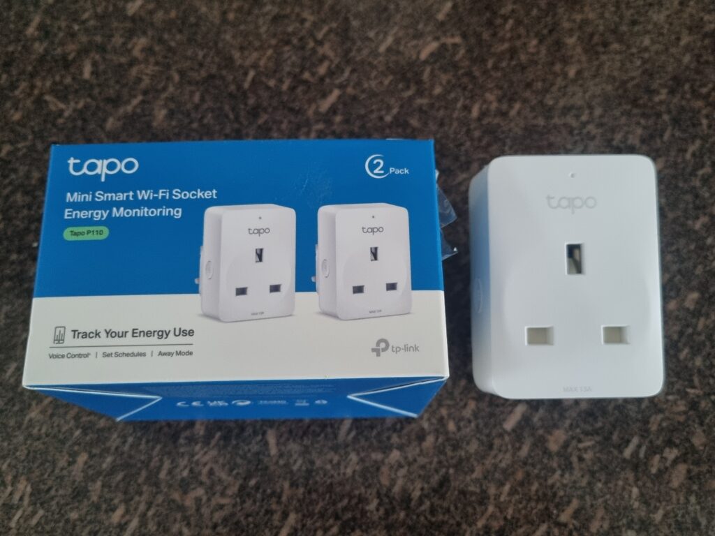 Tapo P110 smart plug review showing energy monitoring for indoor growing